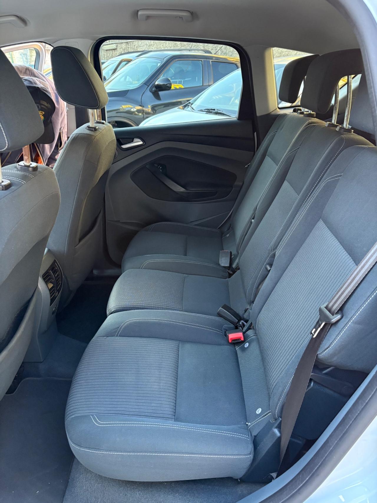 Ford C-Max 1.6 TDCi 115CV Titanium splendida