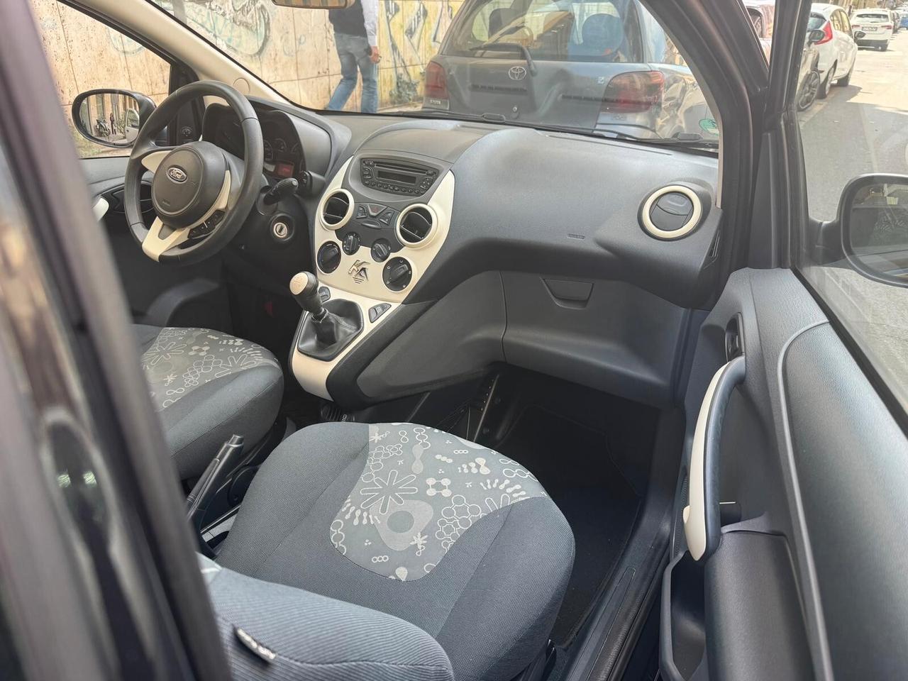 Ford Ka Ka+ 1.2 8V 69CV Titanium