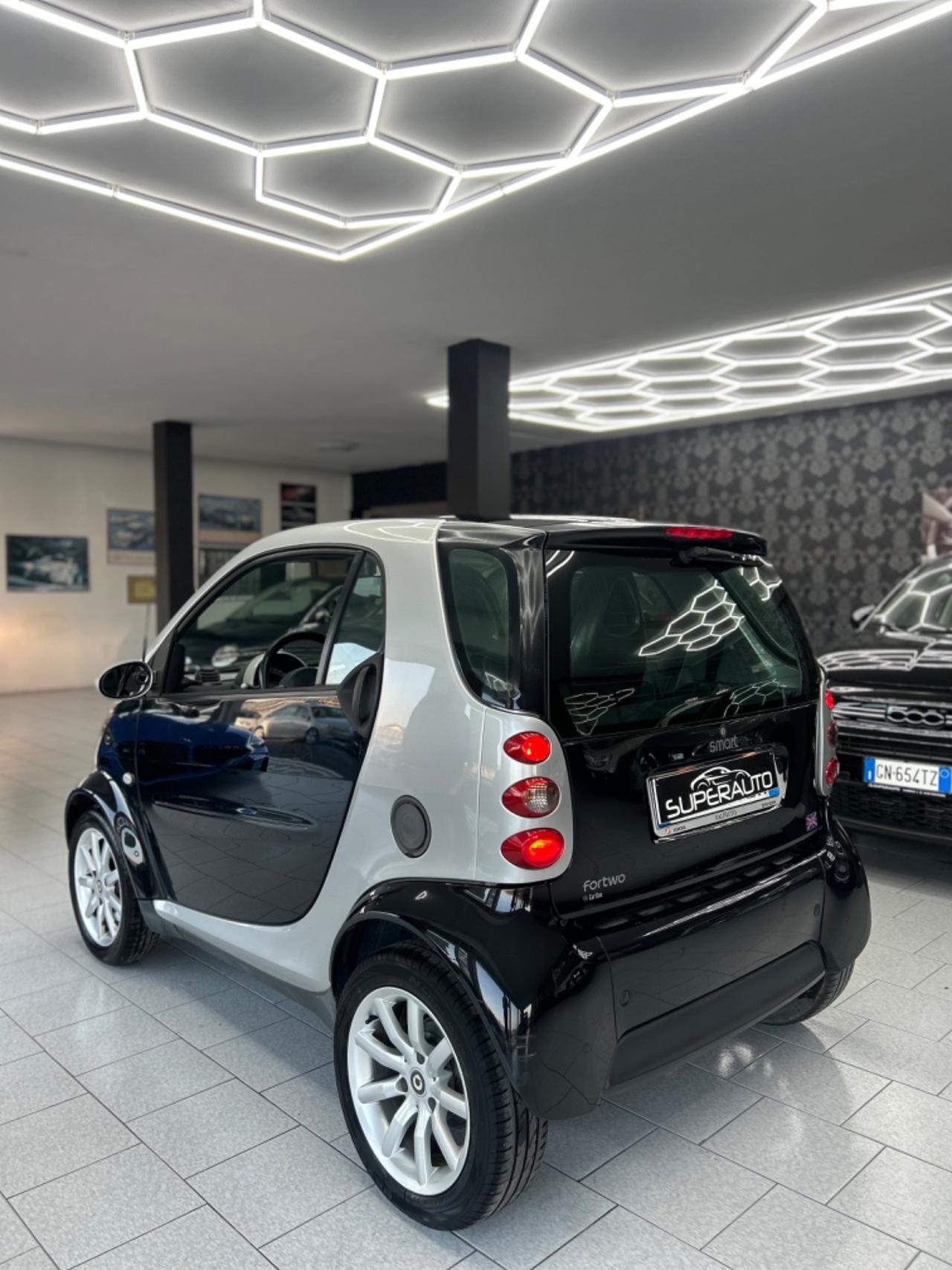 Smart fortwo 700 coupe grandstyle