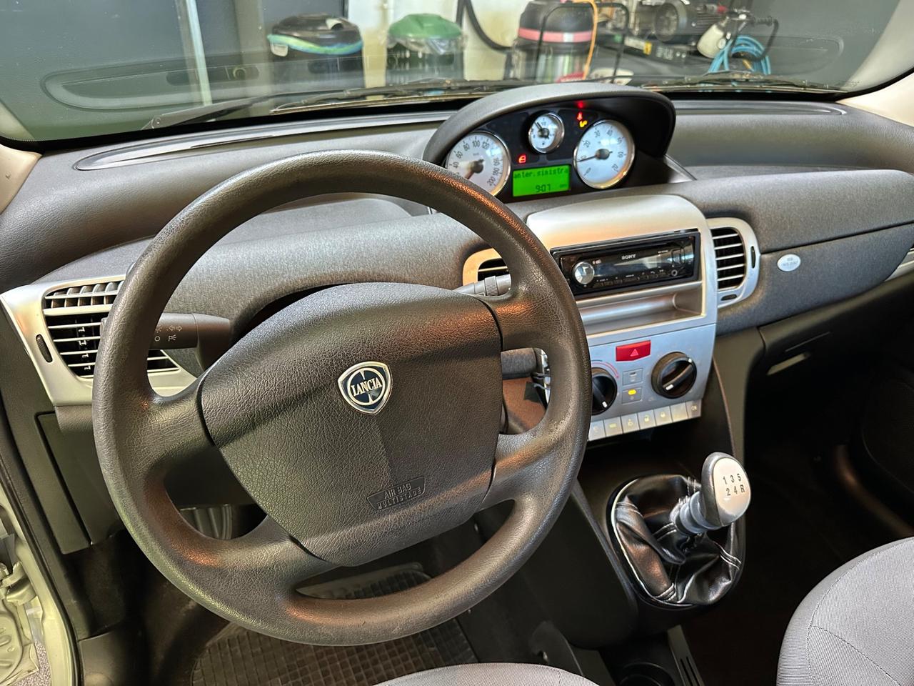 Lancia Ypsilon 1.2 60CV Elle —SOLO 71.700KM—