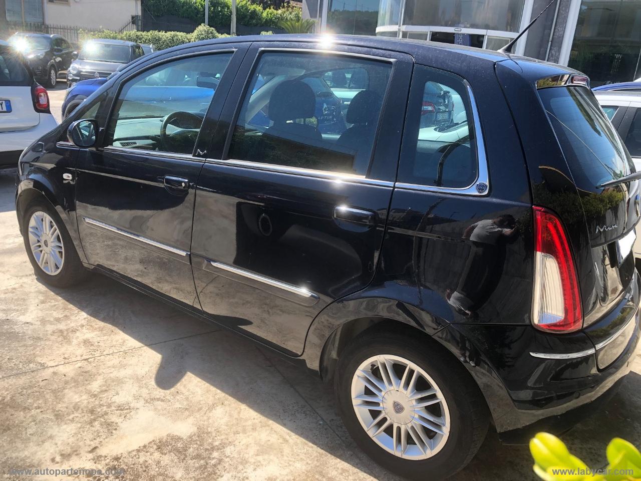 LANCIA Musa 1.4 EURO 5 Oro