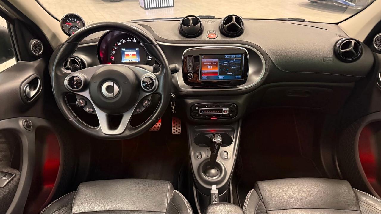 SMART FORFOUR BRABUS 0.9 TURBO XCLUSIVE 2017