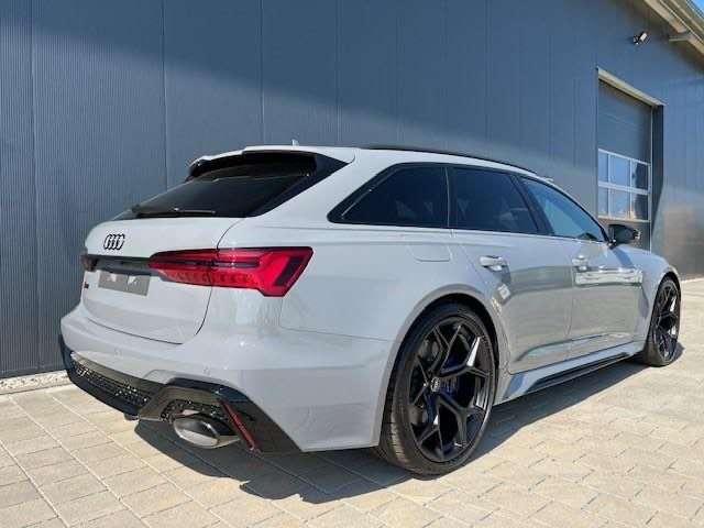 Audi RS6 RS6 Avant 4.0 mhev Performance Ceramica/305kmh
