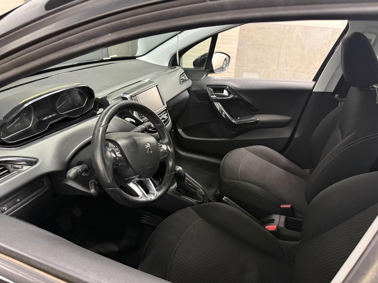 Peugeot 208 PureTech 82 Stop&Start 5 porte Allure