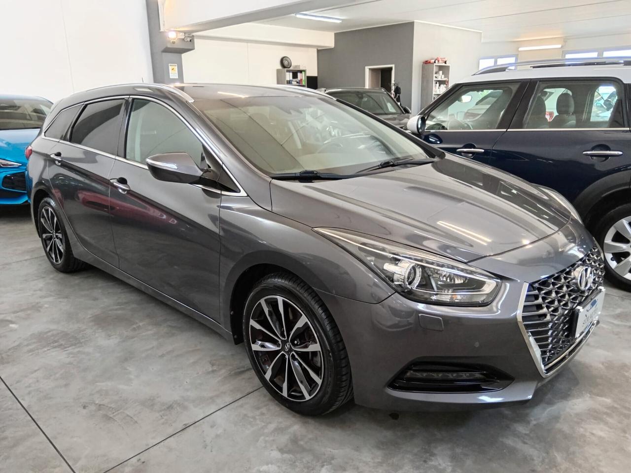Hyundai i40 Wagon 1.6 CRDi DCT Business