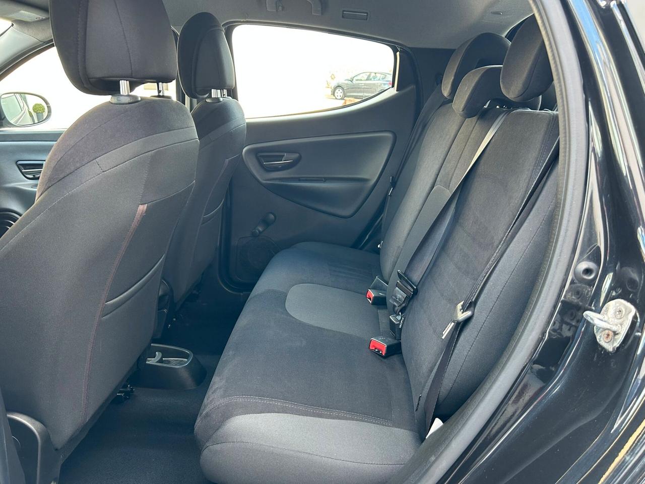 Lancia Ypsilon 1.2 51Kw ECOCHIC GPL GOLD-12/2013