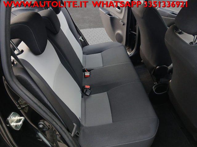 TOYOTA Yaris 1.5 Hybrid 5 porte Business