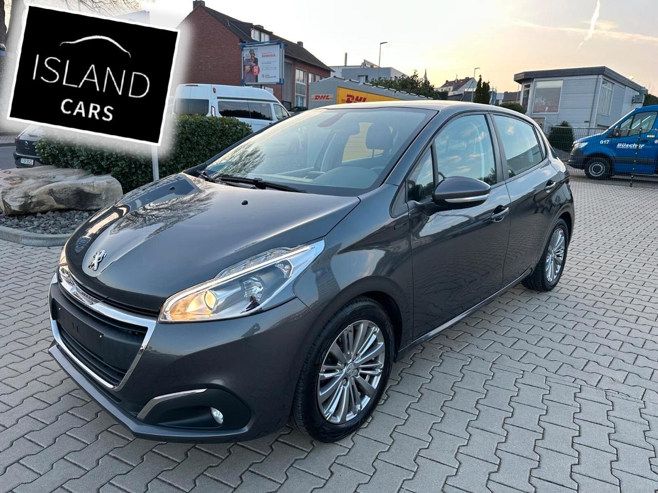 Peugeot 208 PureTech 83 5 porte Style