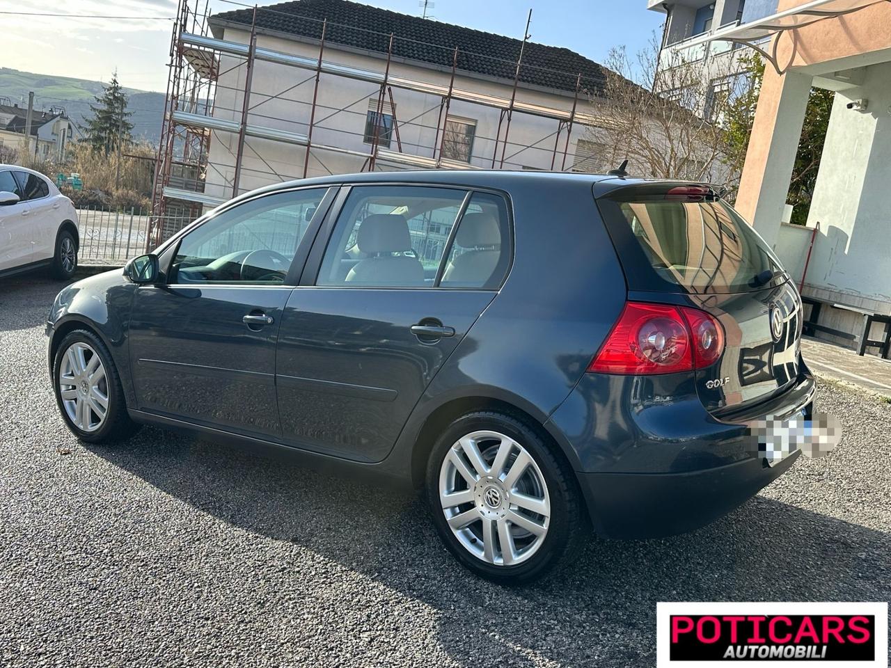 Volkswagen Golf 2.0 16V TDI 5p. Sportline