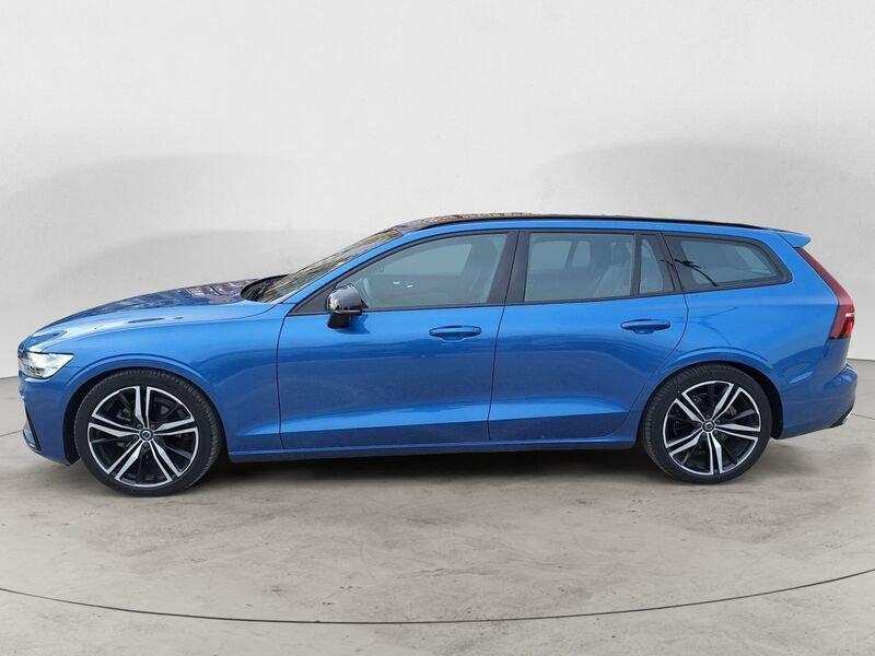 Volvo V60 D3 150 CV Automatica NAVI TETTO LED R-design N1 Autocarro