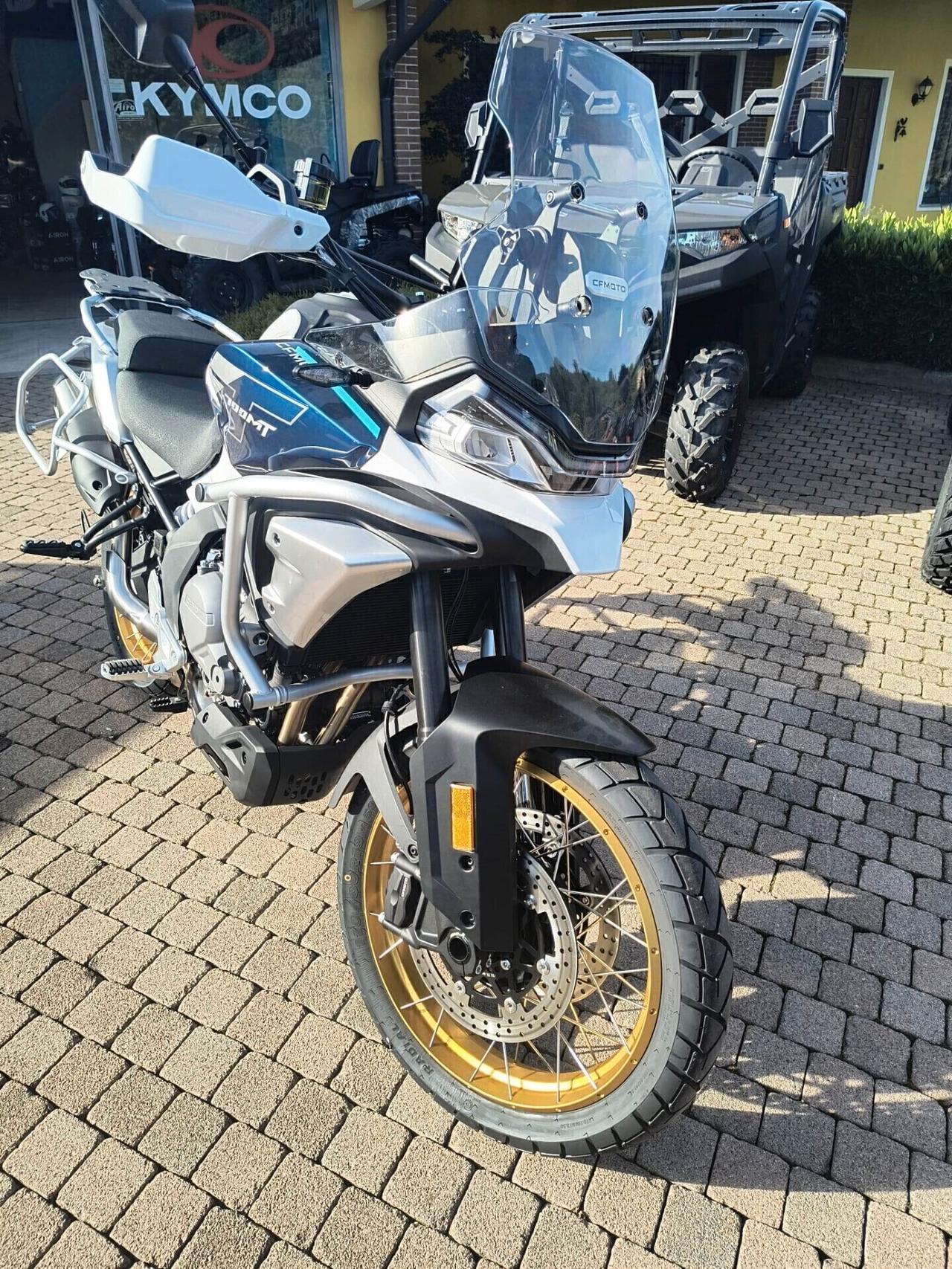 CFMOTO MT 700 ADV