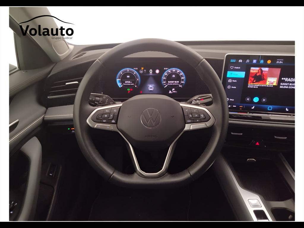 VOLKSWAGEN Passat IX 2024 - Passat 2.0 tdi scr Business 150cv dsg