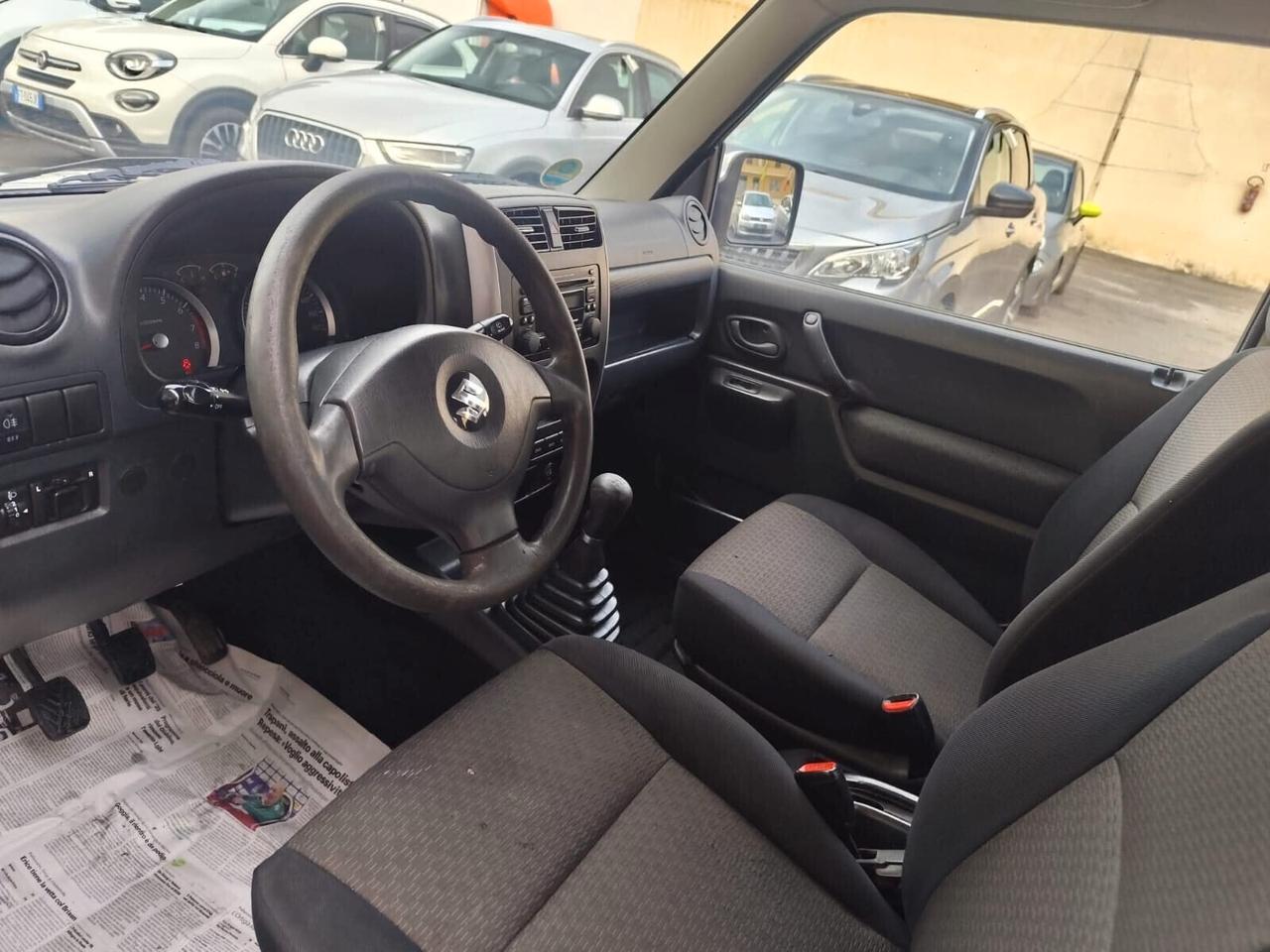 Suzuki Jimny 1.3i 16V cat 4WD JLX