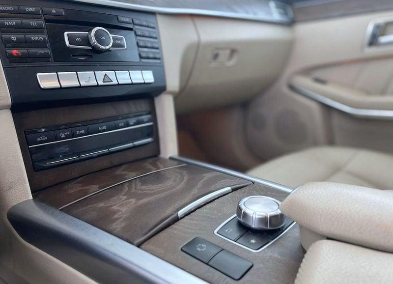 Mercedes-Benz Classe E E 300 BlueTEC Hybrid Automatic Premium ** OFFERTA RISERVATA SOLO PER OPERATORI DEL SETTORE **