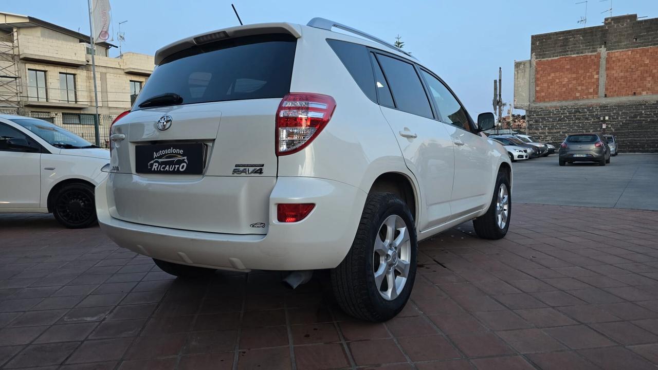 Toyota RAV 4 RAV4 2.2 D-4D 150 CV DPF