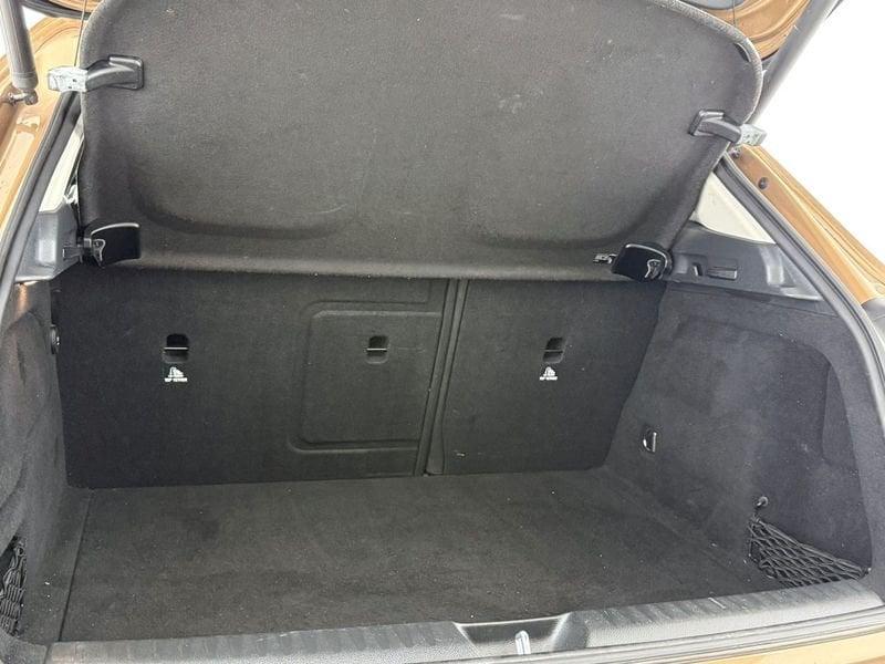 Mercedes-Benz GLA GLA 200 d Automatic 4Matic Premium