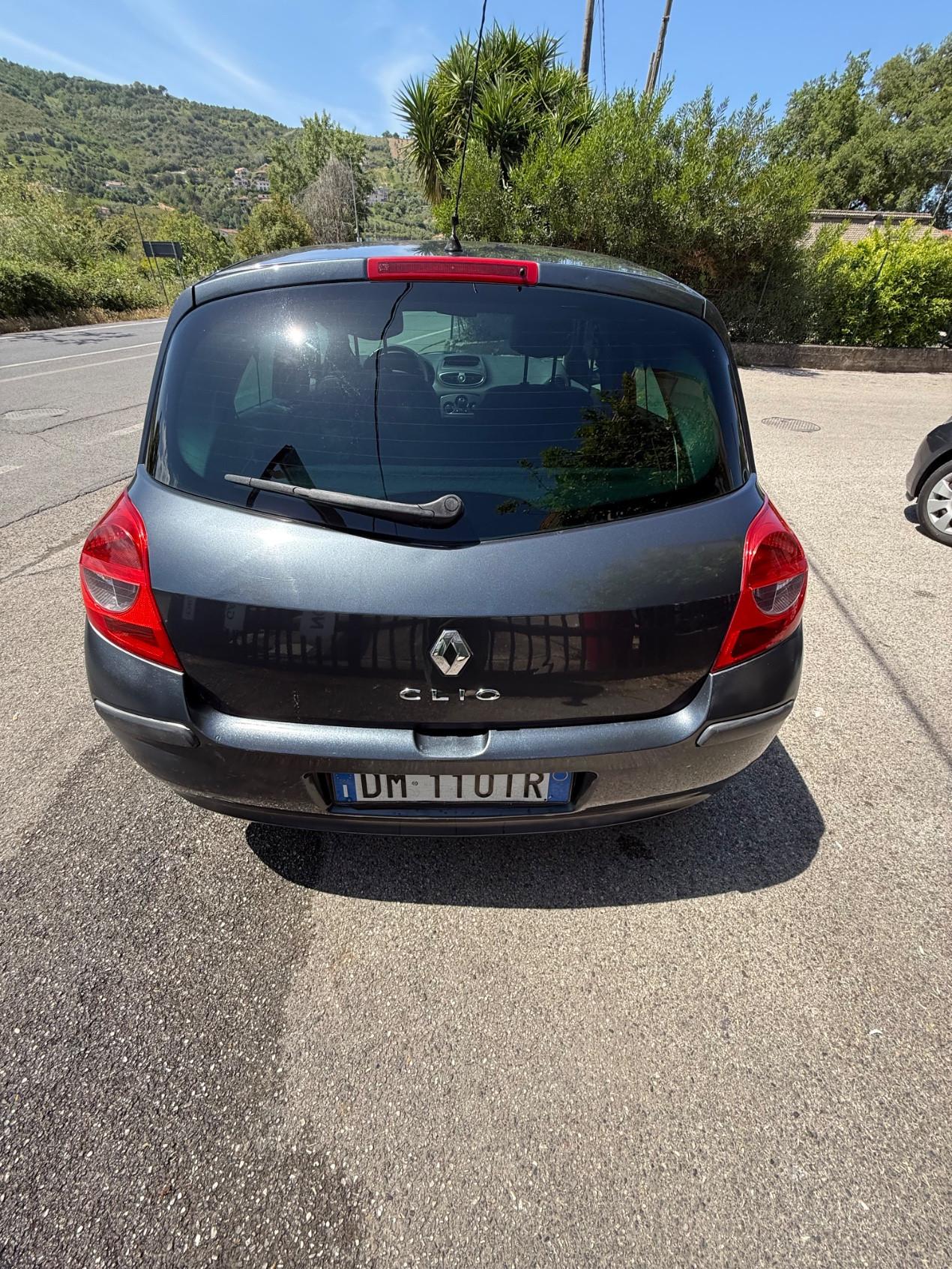 Renault Clio 5 Porte Clio 5p 1.5 dci Le Iene 85cv