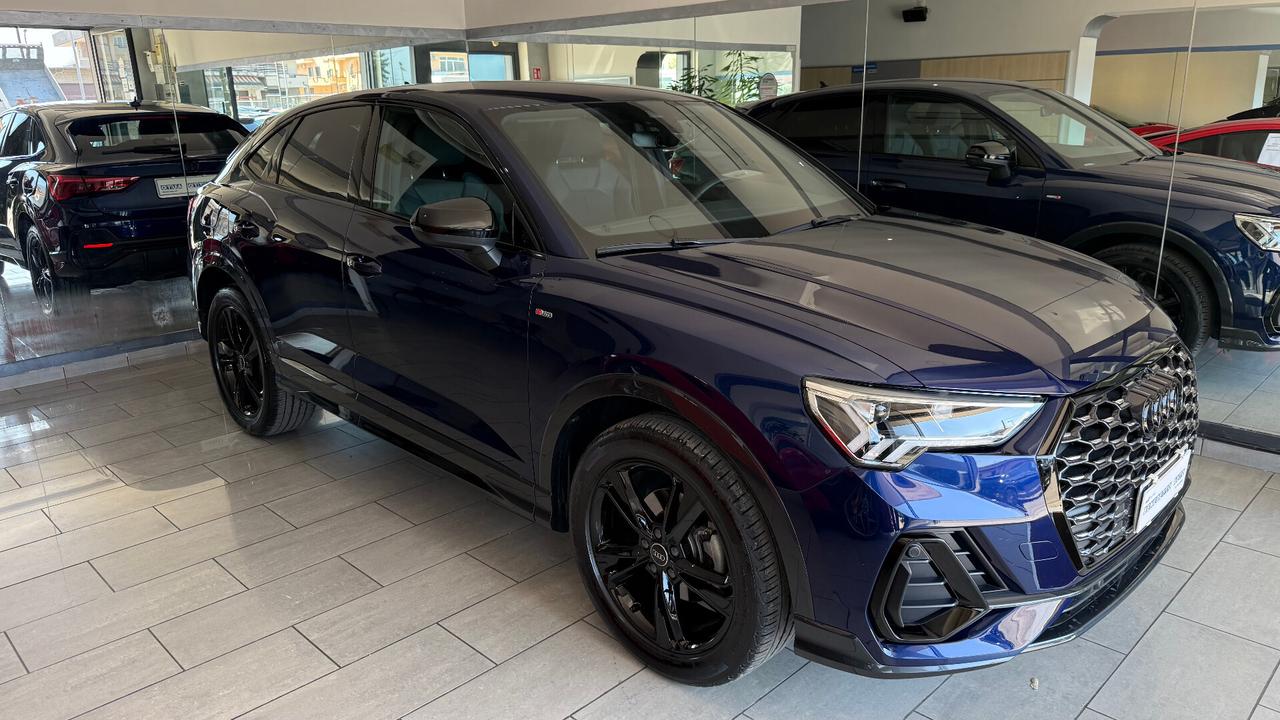 Audi Q3 SPORTBACK 35 TDI S LINE IDENTITY BLACK