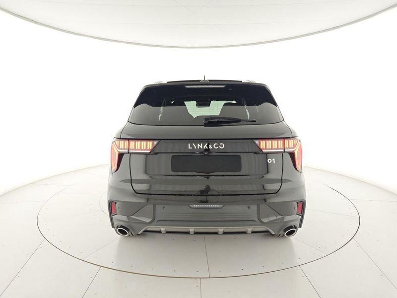 Lynk & Co 01 PHEV