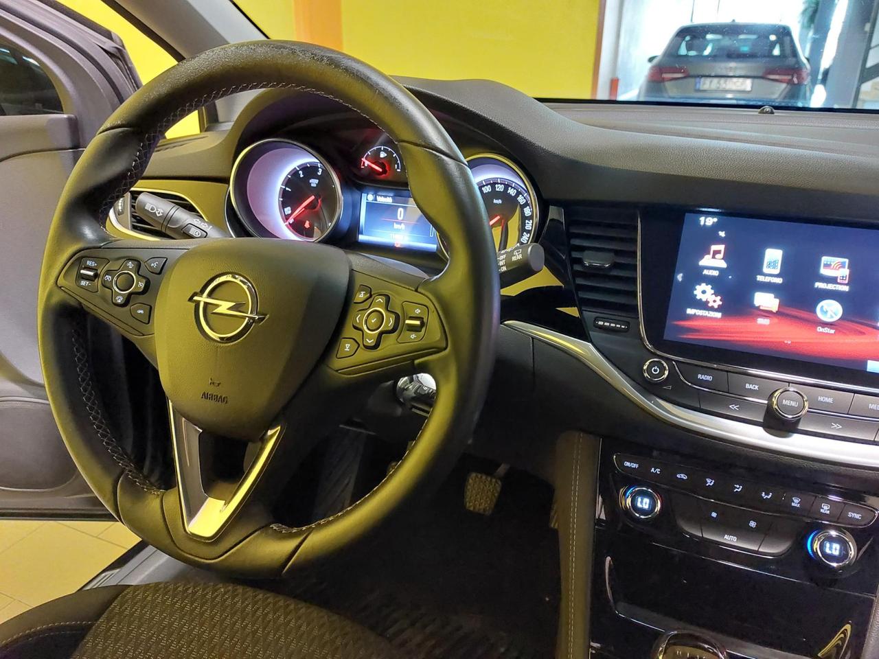 Opel Astra 5 Porte ASTRA 5P 1.6 CDTI INNOVATION 136CV