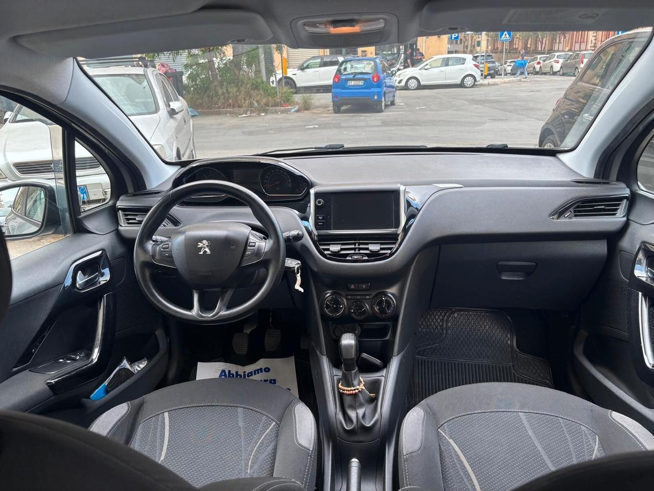 Peugeot 208 1.2 VTi 82 CV 5 porte Allure