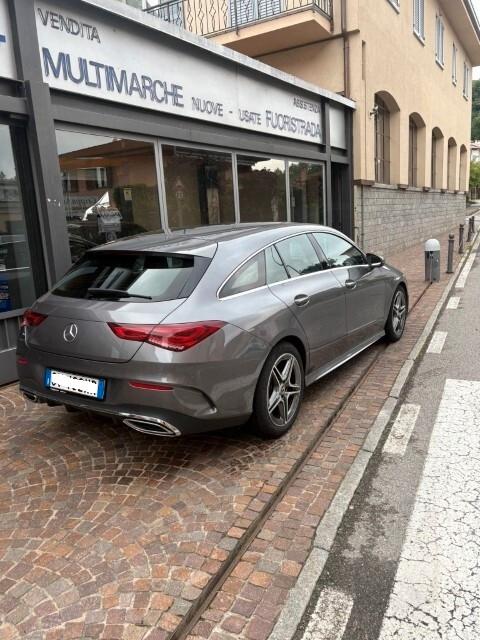 Mercedes-Benz CLA 180 Shooting Brake Premium Automatica
