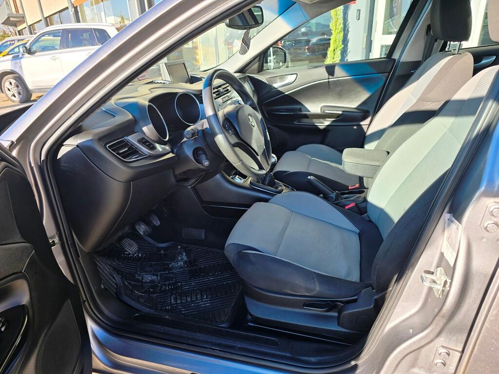 Alfa Romeo Giulietta 1.4 T-JET 120 CV Distinctive