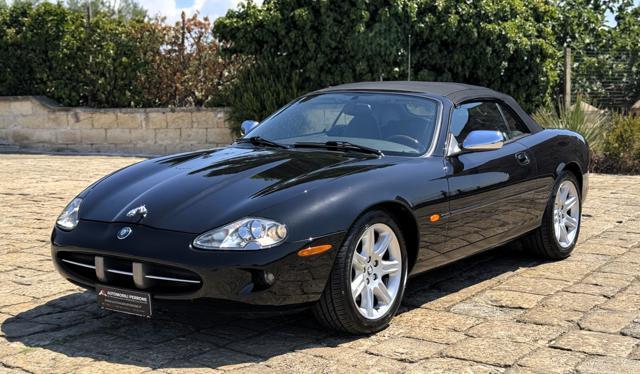 JAGUAR XK8 4.0i V8 Convertibile