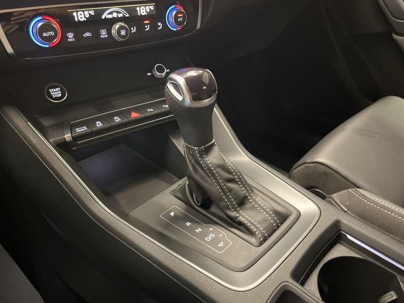 Audi Q3 Audi Sportback quattro edition 45 TFSI quattro 180(245) kW(PS) S tronic