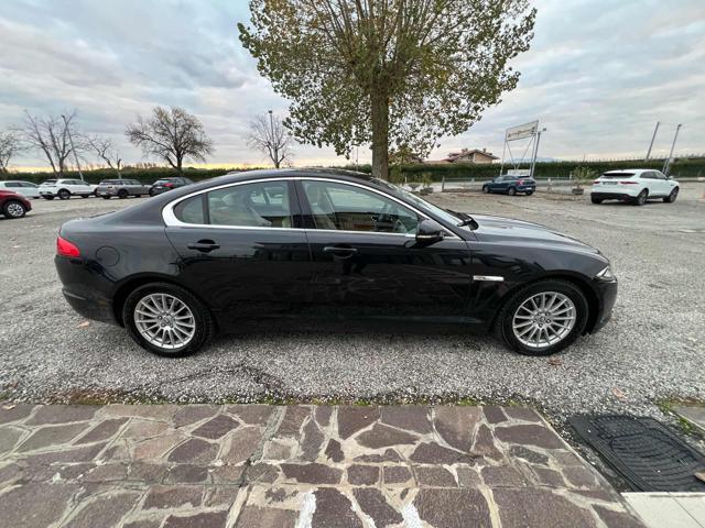 JAGUAR XF 2.2 D 190 CV