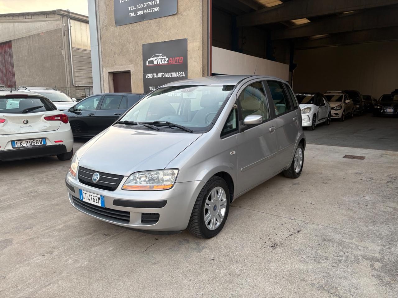 Fiat Idea 1.4 16V Emotion