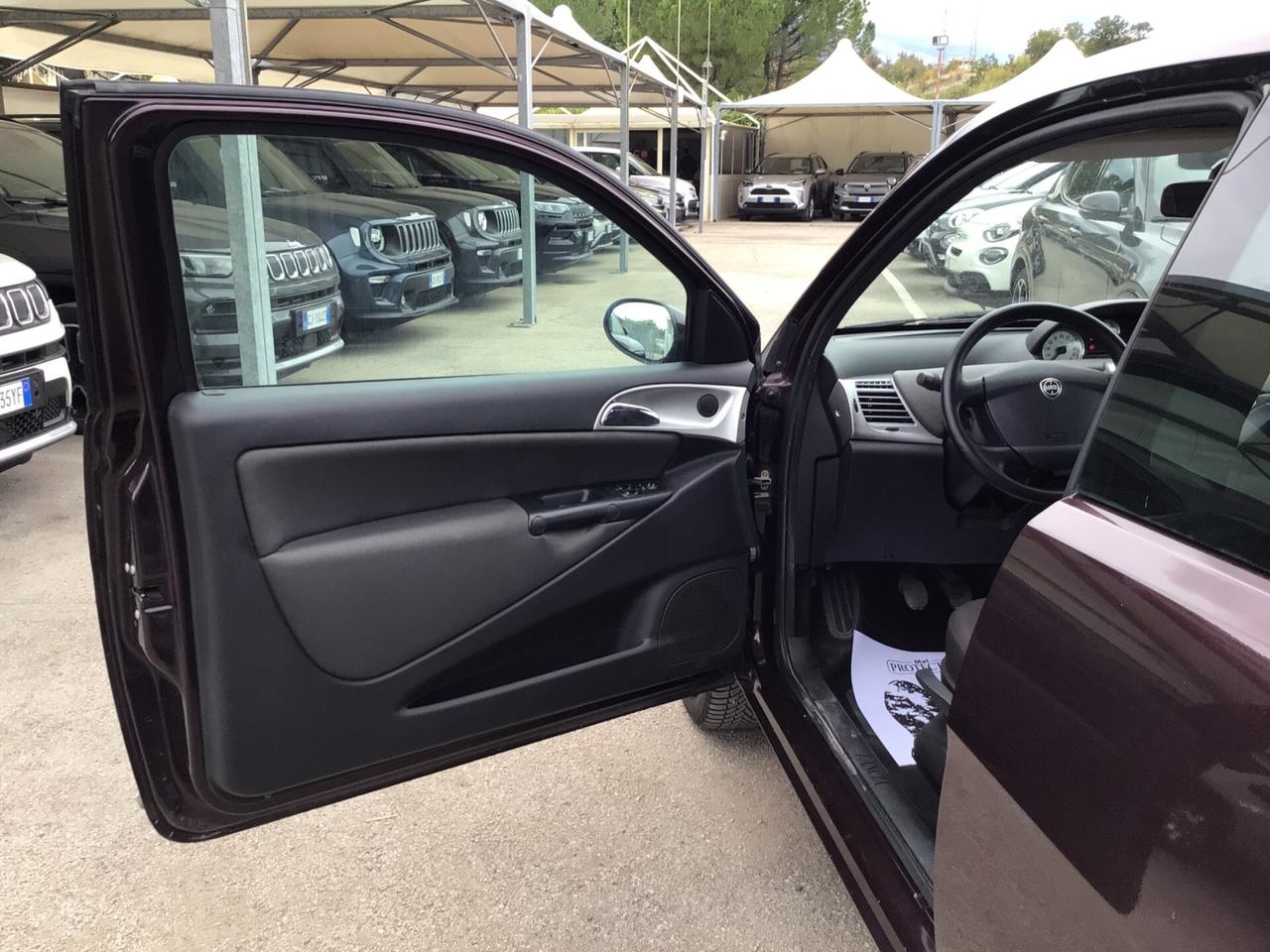Lancia Ypsilon 1.2 Oro 60 Cv