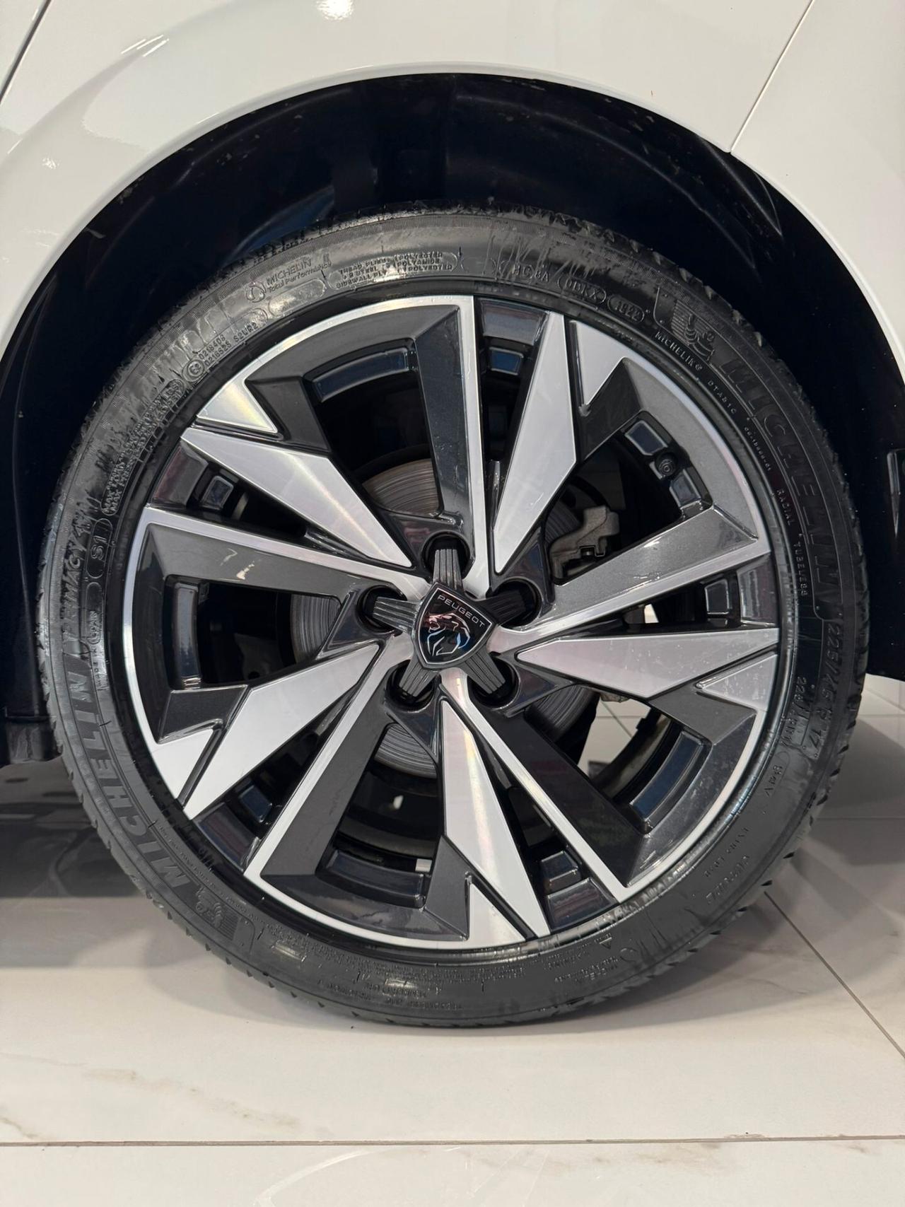 Peugeot 308 BlueHDi 130 S&S EAT8 Allure Pack