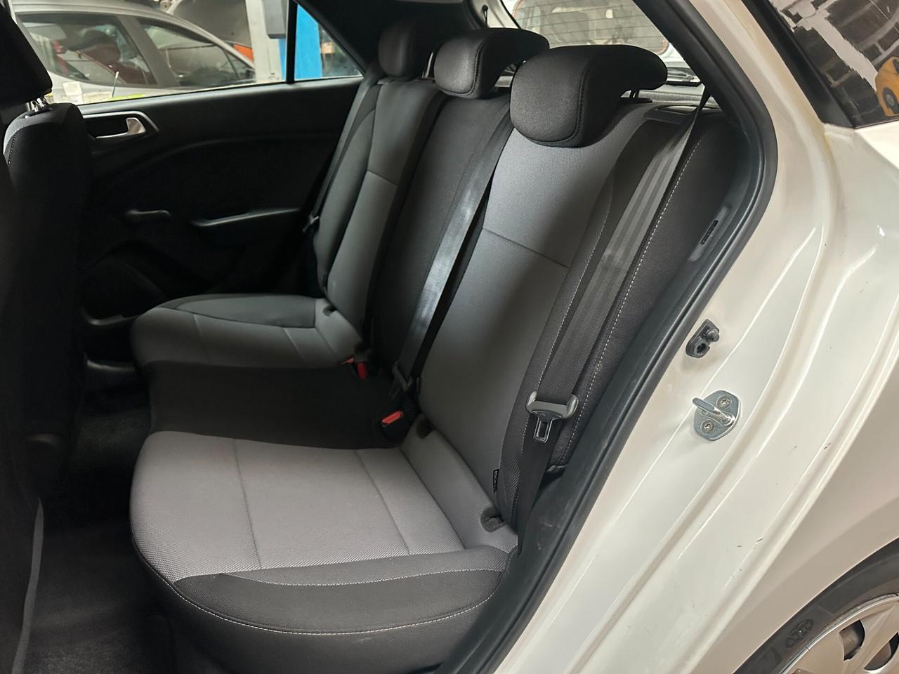 Hyundai i20 1.2 5 porte Econext Connectline