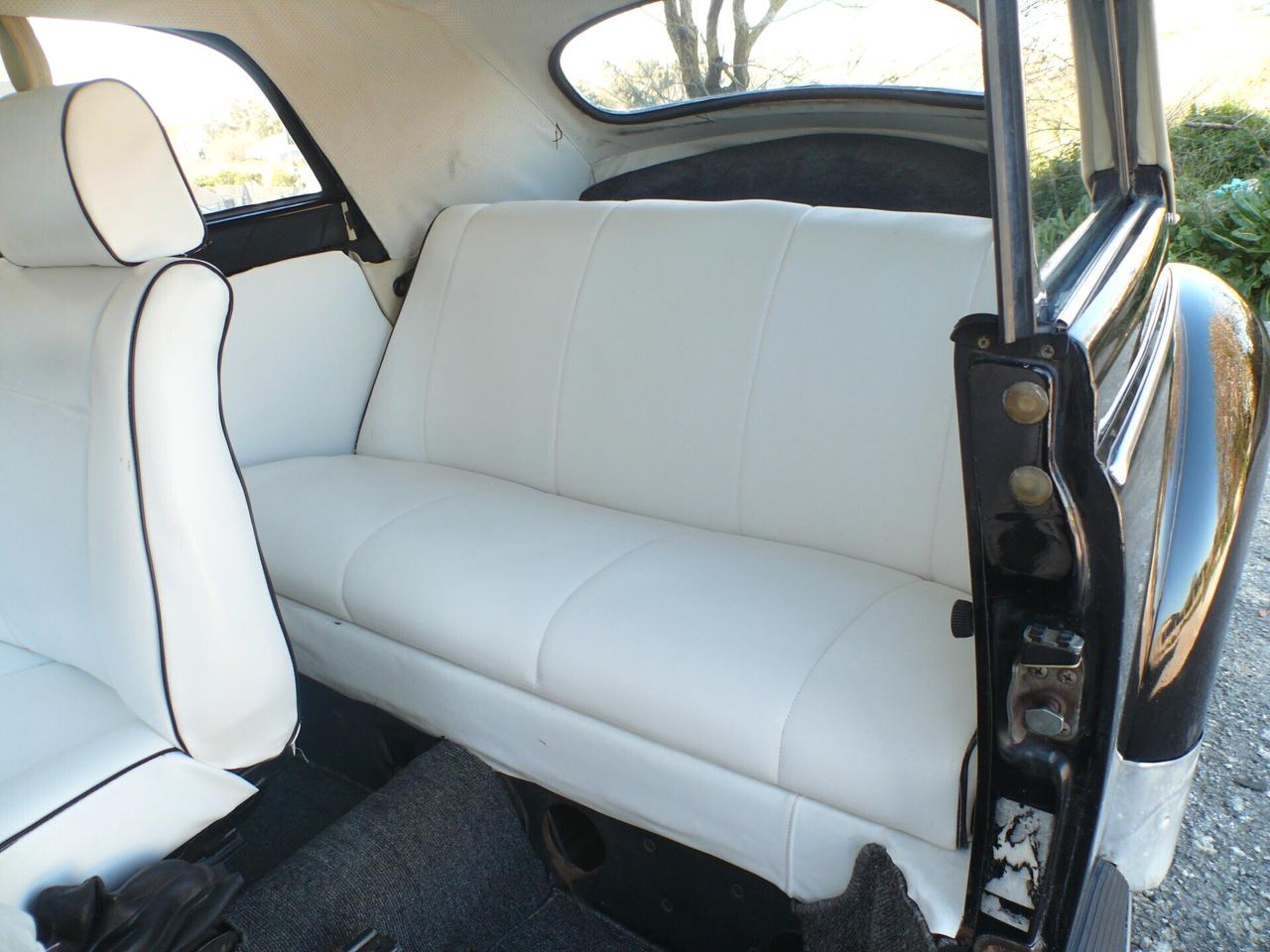 Volkswagen Maggiolino CABRIO (M1100)