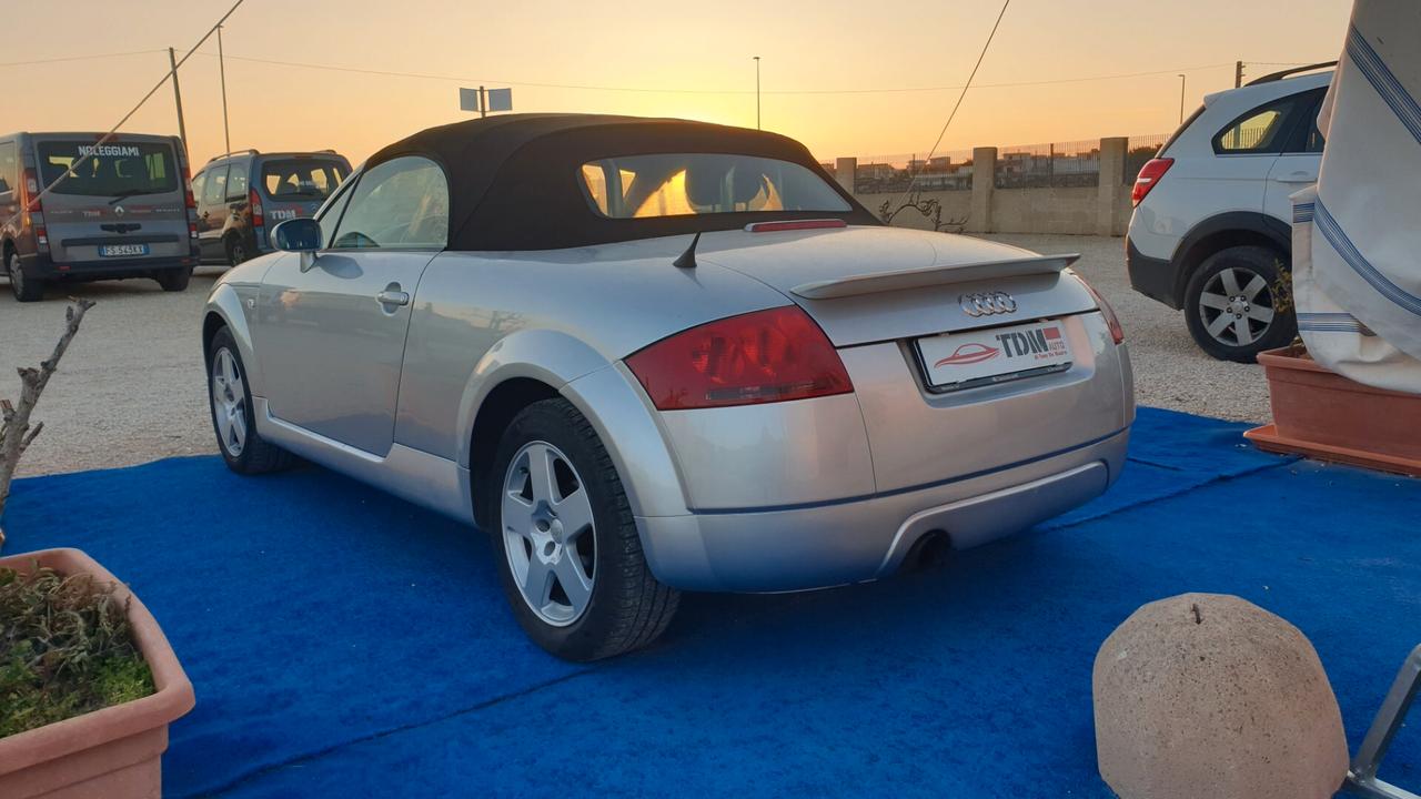 Audi TT Roadster 1.8 T 20V 179 CV cat