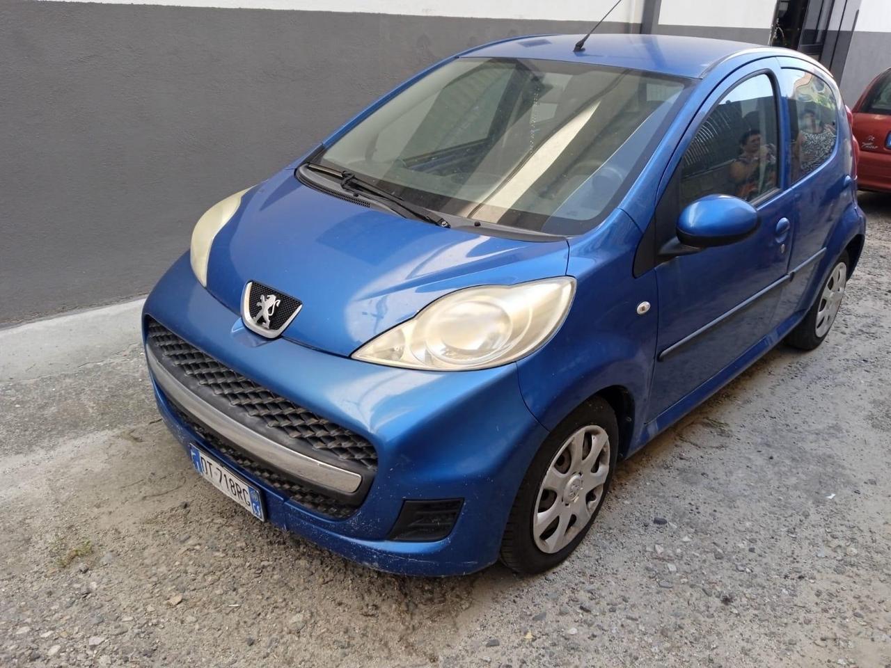 Peugeot 107 1.4 HDi 5p. Plaisir