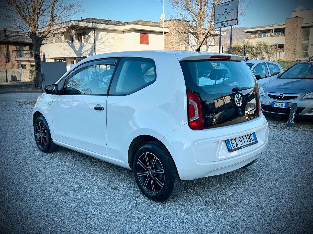 Volkswagen up! 1.0 3p. take-NEOPATENTATI