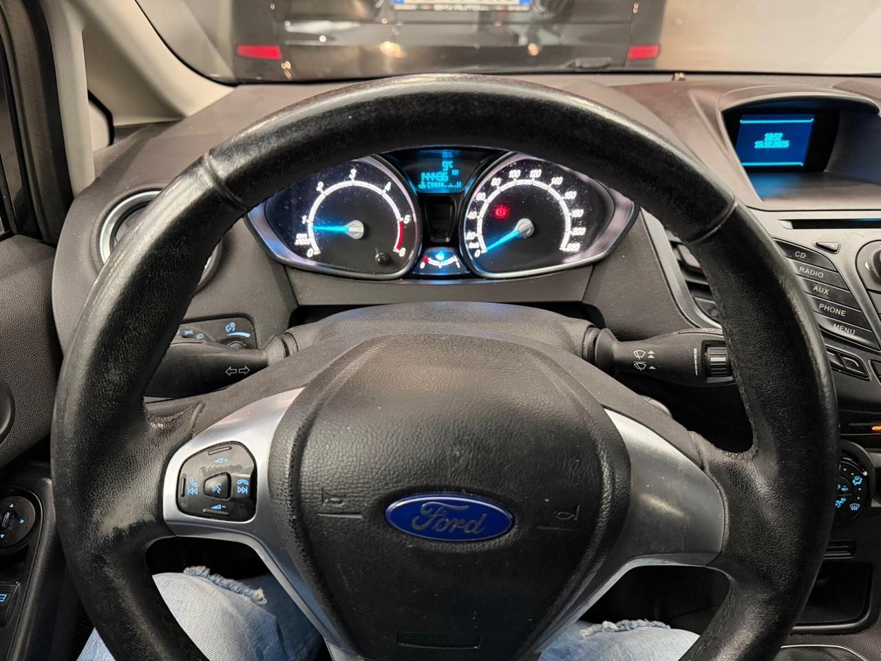 Ford Fiesta 1.5 TDCi 75CV 5 porte Titanium