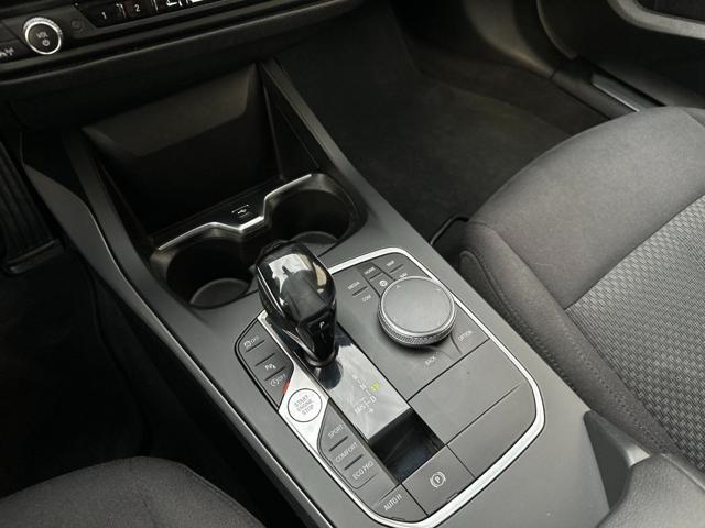 BMW 116 d 5p. Business Advantage