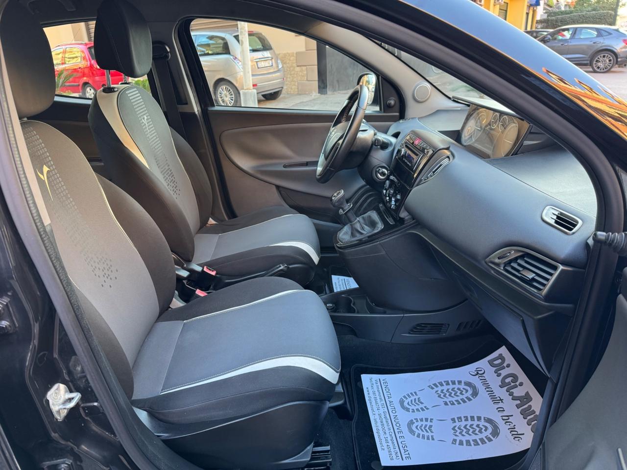 Lancia Ypsilon 1.2 69 CV 5 porte GPL Ecochic Elefantino