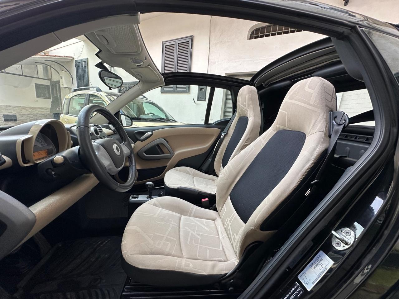 Smart ForTwo 1000 52 kW MHD cabrio pure