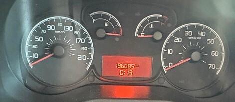 FURGONE FIAT DOBLO DIESEL 1.6 CV 105 Km 196.085 Certificati