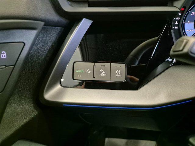 AUDI A3 35 TFSI MHEV S tronic S line edition