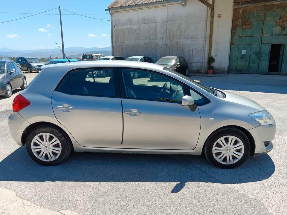 Toyota Auris 1.4 D-4D M-MT 5 porte Sol MY'08
