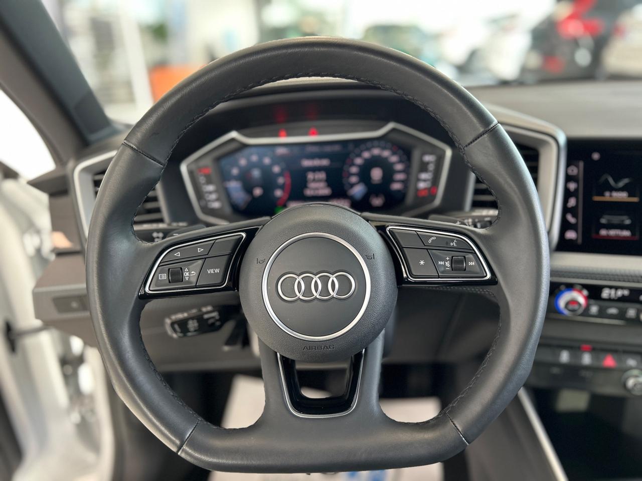 Audi A1 SPB 30 TFSI S tronic S Line Edition Identity Black Neop.