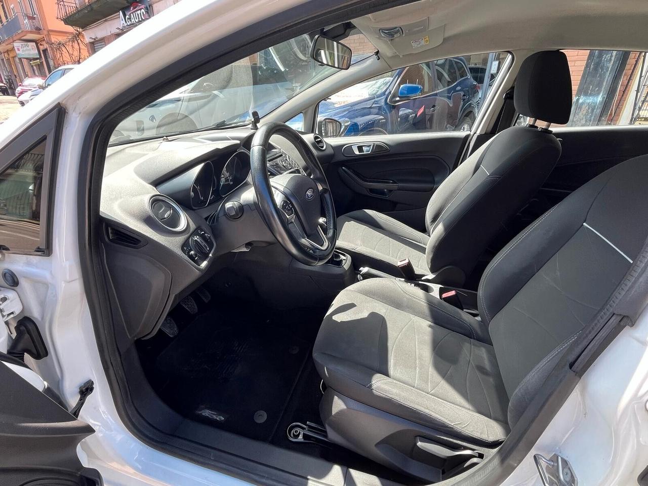 Ford Fiesta 1.5 TDCi 95CV 5 porte Business