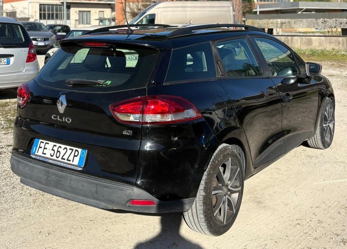 Renault ClioSW 1.5 dCi 2015 PERFETTA NEOPATENTATI