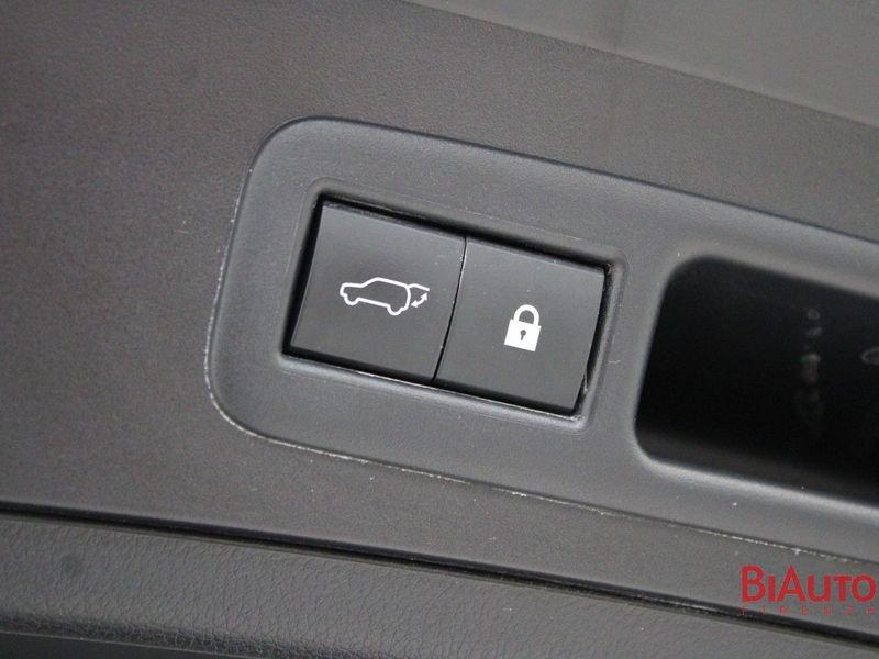 Lexus UX Hybrid Premium