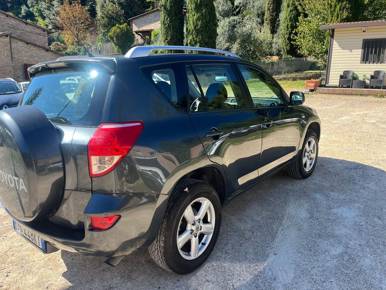 Toyota RAV 4 RAV4 2.2 D-4D 136 CV DPF Luxury